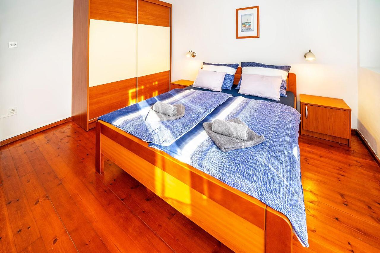Apartmant Ivan Malinska Buitenkant foto